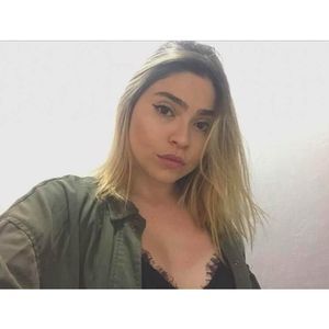 Meet your Posher, Ana